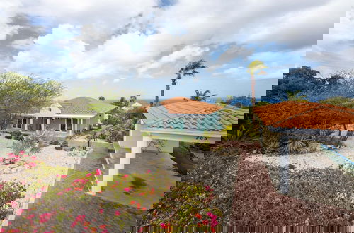 Photo 4 - Tropical Paradise Bliss Villa at Coral Estate