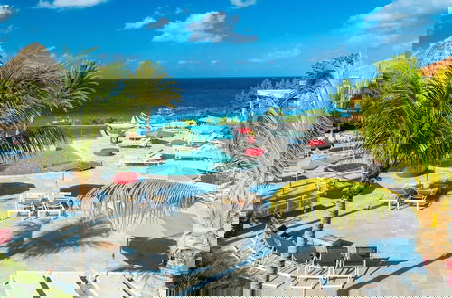 Photo 6 - Tropical Paradise Bliss Villa at Coral Estate