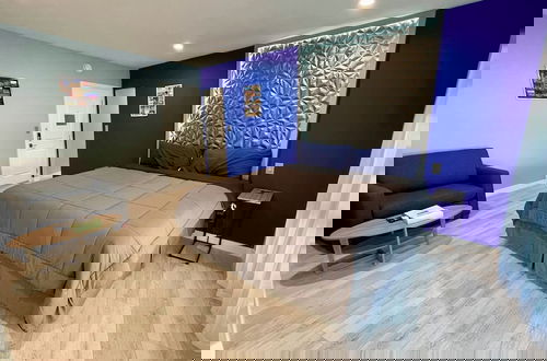 Photo 5 - Quintessence ApartHotel