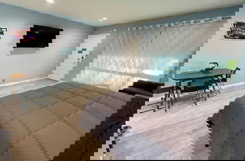 Photo 7 - Quintessence ApartHotel