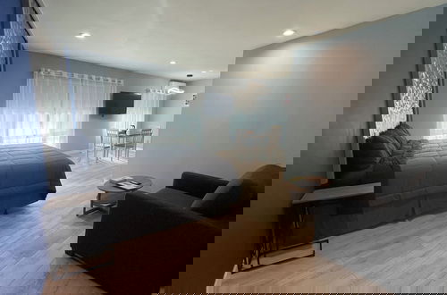 Photo 12 - Quintessence ApartHotel