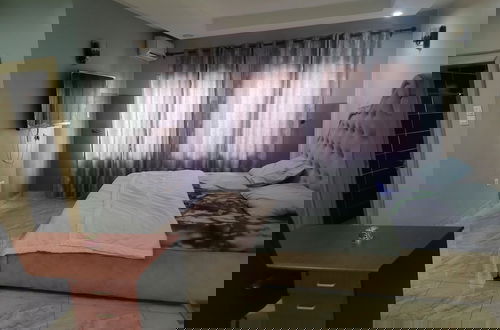 Photo 2 - CHIKALVIA APARTMENTS