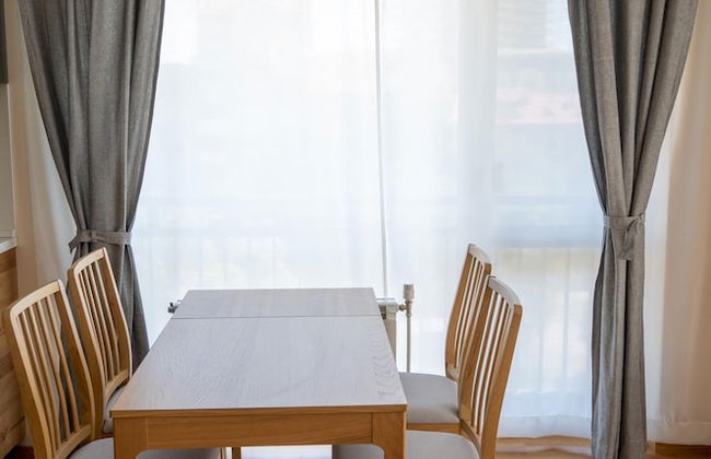 Modern 1bdr Apartment in City Centre - Photo 6