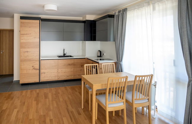 Modern 1bdr Apartment in City Centre - Photo 2