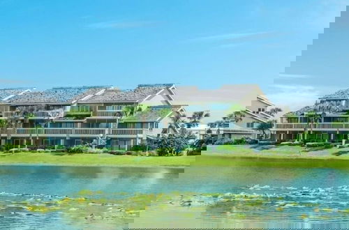 Foto 60 - Chick and Dudes Beach Escape 2 Bedroom Condo by RedAwning