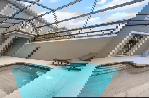 Foto 13 - Stunning Themed Home Private Pool Ideal Location