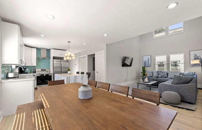 Twin Homes - 8 Bedroom Retreat In Central ATL - Foto 10