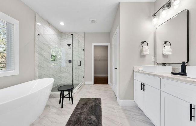 Twin Homes - 8 Bedroom Retreat In Central ATL - Foto 53