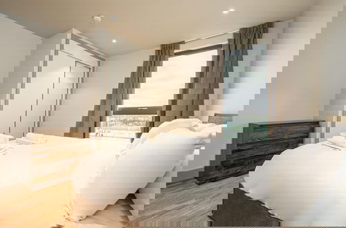 Foto 9 - Chic Modern North London Flat