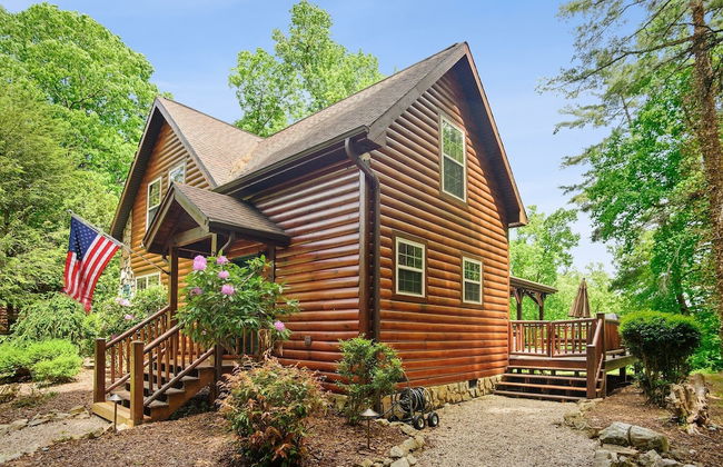 Tree Top Lodge - Gorgeous Lake Cabin With Hot Tub & Magnificent Views Of Forests And Mountains! 3 Bedroom Cabin by Redawning - Photo 56