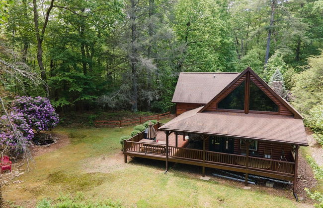 Tree Top Lodge - Gorgeous Lake Cabin With Hot Tub & Magnificent Views Of Forests And Mountains! 3 Bedroom Cabin by Redawning - Photo 62