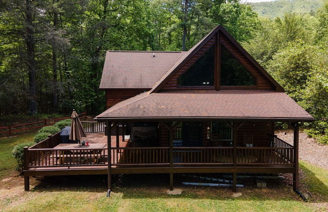 Tree Top Lodge - Gorgeous Lake Cabin With Hot Tub & Magnificent Views Of Forests And Mountains! 3 Bedroom Cabin by Redawning - Photo 63