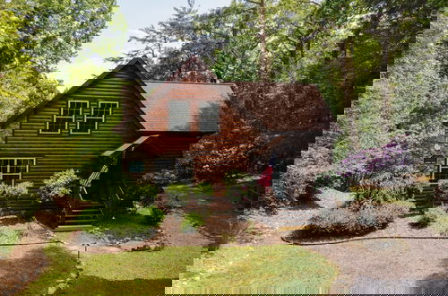 Foto 54 - Tree Top Lodge - Gorgeous Lake Cabin With Hot Tub & Magnificent Views Of Forests And Mountains! 3 Bedroom Cabin by Redawning