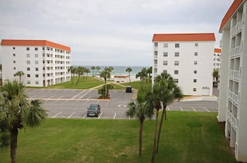 Photo 35 - 243 El Matador 2 Bedroom Condo by RedAwning