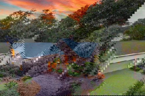 Foto 30 - Hilton Lagoon by Avantstay Designer Home w/ Luxe Pool in Hilton Head