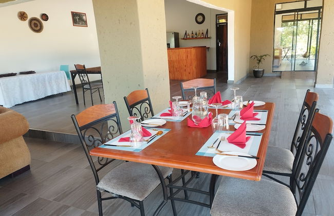 Destiny Blo Inn - Foto 16