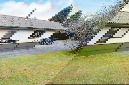 Foto 16 - 6 Person Holiday Home in Vaeggerlose-by Traum