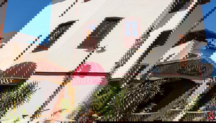 Photo 1 - Boho Oldtown Apart Hotel