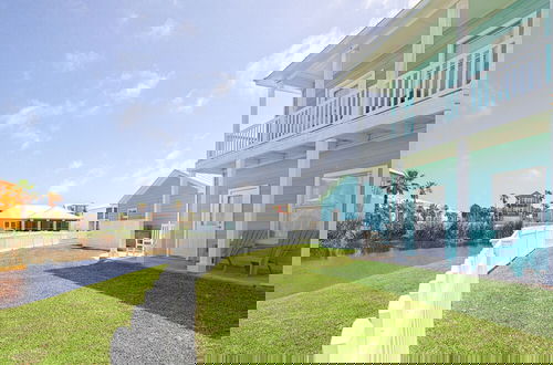 Foto 56 - Blue Fin House- Pet Friendly & Boardwalk to the Beach!