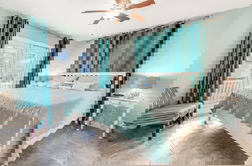 Foto 5 - Boogie Board Bungalow - Pet Friendly! Private Pool!