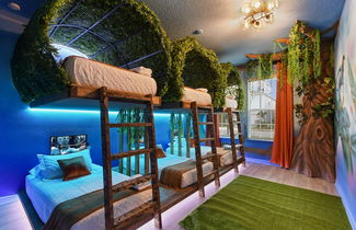 Foto 2 - Magical World 10br Villa W/theater Pool Spa Disney