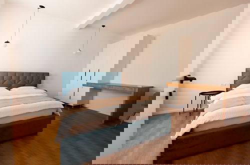 Foto 5 - ZenStay ApartHotel