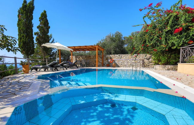 Villa Aloni in Paxi With 2 Bedrooms and 3 Bathrooms - Foto 5