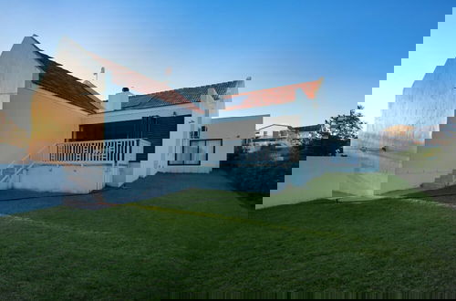 Photo 28 - Kamen House Langebaan 8-sleeper