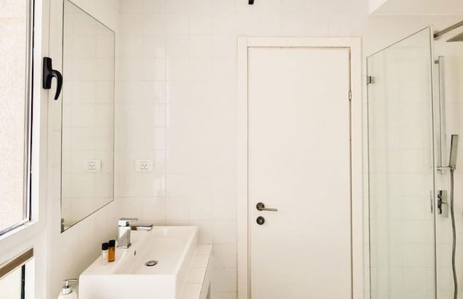 Rouge Eilat in Tel Aviv-yafo - Photo 31