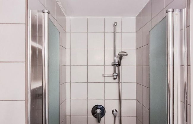 Rouge Eilat in Tel Aviv-yafo - Photo 7