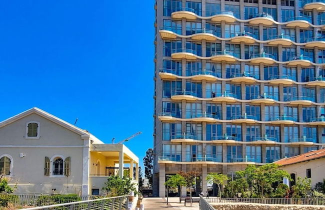 Rouge Eilat in Tel Aviv-yafo - Photo 15