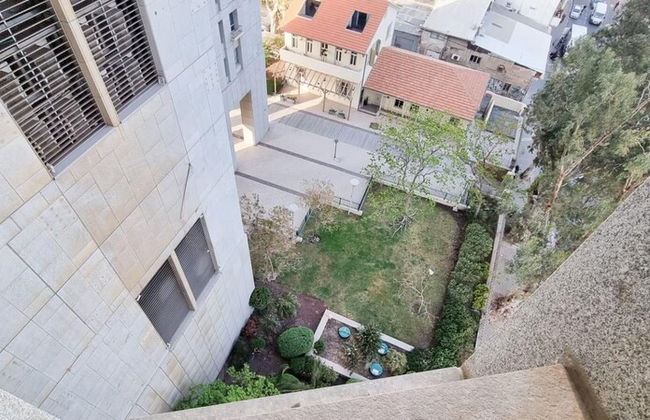 Rouge Eilat in Tel Aviv-yafo - Photo 9