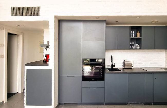 Rouge Eilat in Tel Aviv-yafo - Photo 12