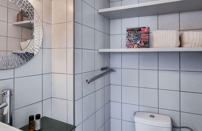 Rouge Eilat in Tel Aviv-yafo - Photo 6