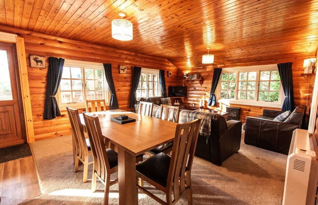 Brenin 3 Bedroom rural wood Lodge - Foto 9
