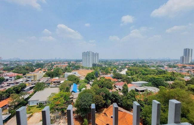 Best Homey And Nice Studio At Bintaro Icon Apartment - Foto 16