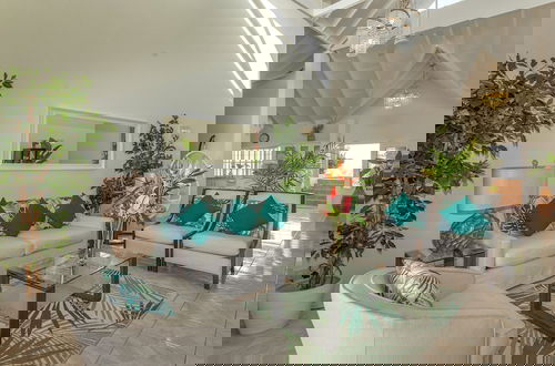 Foto 60 - Beautiful 5-bed Villa With Views And Pool - Decaj 5 Bedroom Villa by RedAwning