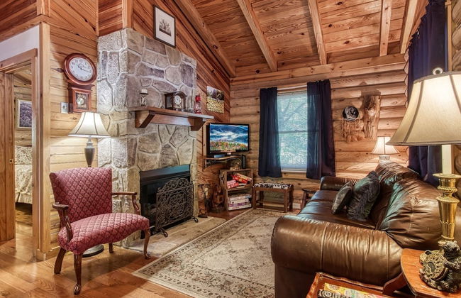 Er44 - Rising Eagle - Great Location! Close To Town! 2 Bedroom Cabin by RedAwning - Foto 7