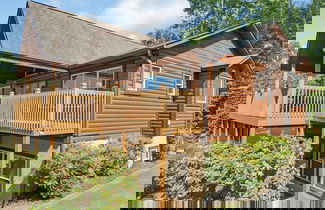 Foto 1 - Moonshine Hollow 3 Bedroom Cabin by RedAwning