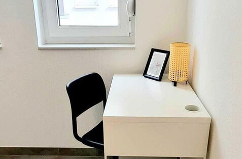 Foto 9 - New 1 Bedroom Flat with Balcony & Garden