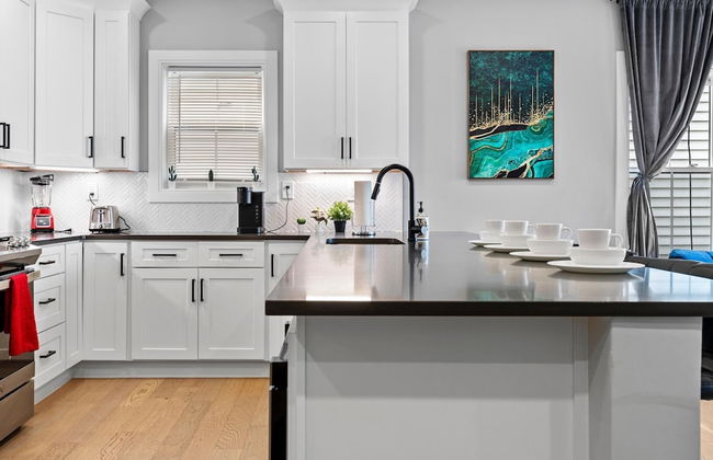 Luxury 2BD 2BA Near Logan Airport and T Station - Foto 34