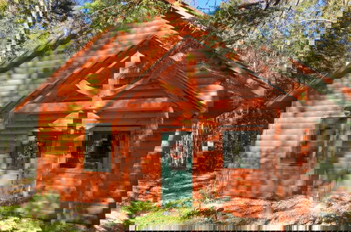 Photo 18 - Robert Frost Mountain Cabins