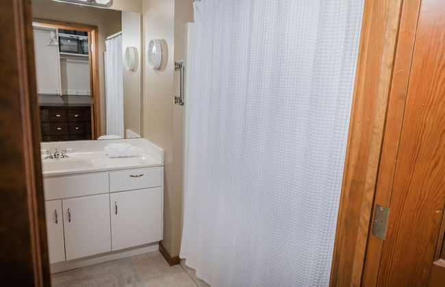 Waterfront 2BDR Condo in Grand Haven 110 - Photo 28