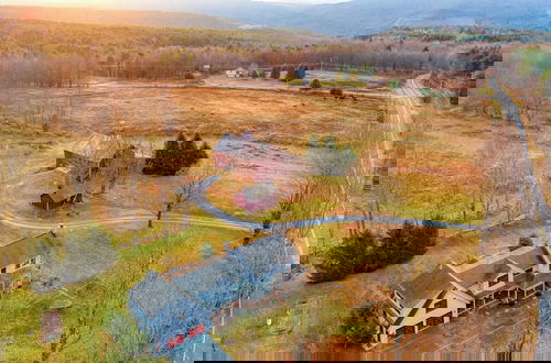 Foto 43 - Catskill Park Farm by Avantstay Huge Yard, Fire Pit Near Windham Ski Resort