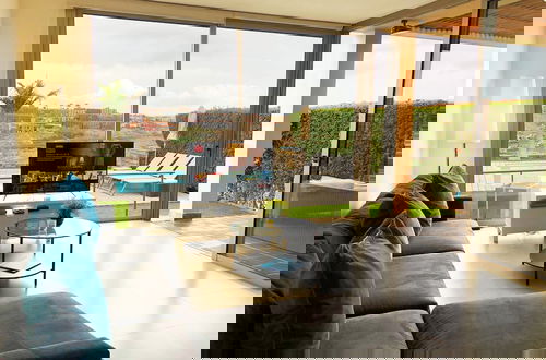 Foto 9 - Amazing Sunset Golf-course Villa for up to 7