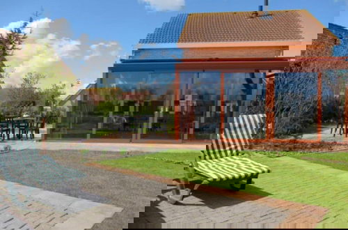 Foto 1 - Nice Holiday Home With Courtyard
