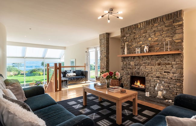 A Split-level Spacious Home With sea Mountain Views - Foto 14
