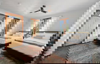 Foto 2 - Urban Cowboy Villas - Heart of 704