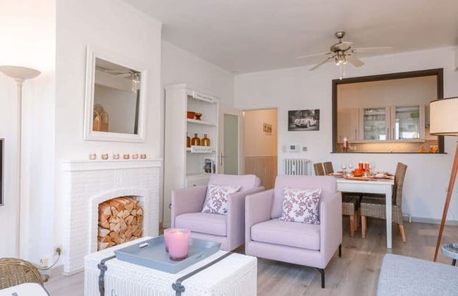 Beautiful and Spacious Studio With Side Seaview - Photo 9
