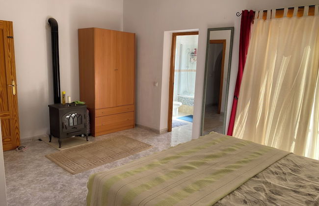 Luxury Beachfront Villa in La Perla - Photo 5